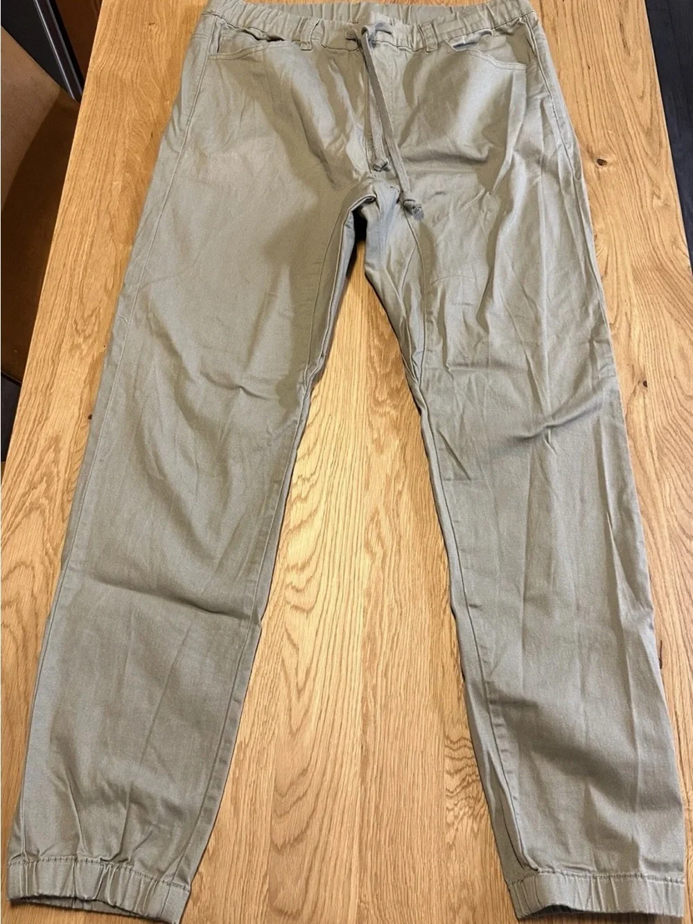 Men’s Victorious Green Cargo Joggers 2XL/30” 97% Cotton Drawstring Pockets
